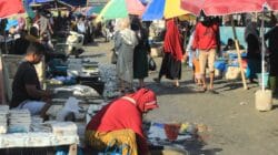 Foto: Suasana Pasar Bajoe yang amburadul. (Dok. Enews) Foto: Suasana Pasar Bajoe yang amburadul. (Dok. Enews)