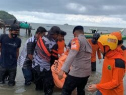 Korban Hanyut di Perairan Sinjai Ditemukan Mengapung