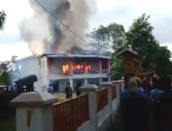 Rumah Kepala Desa di Bone Ludes Dilahap Api