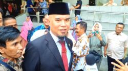 Musisi Ahmad Dhani Resmi Dilantik DPR RI