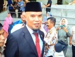 Musisi Ahmad Dhani Resmi Dilantik DPR RI