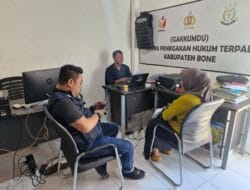 Diduga Halangi Kampanye Sipakariomi, Oknum Sekdes Ulo-ulo Dilaporkan ke Gakkumdu