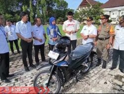 Bukan Prank Lagi, Bidan Rusmiati di Polman Diberi 3 Unit Motor