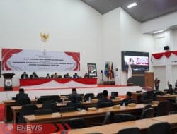 DPRD Sulbar Resmi Tetapkan SDK-JSM Sebagai Gubernur dan Wakil Gubernur Sulbar Periode 2025-2030