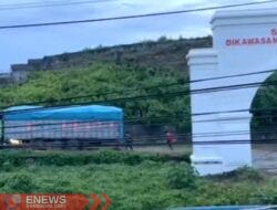 3 Truk Kayu Ulin Bola Soba Tiba di Bumi Arung Palakka