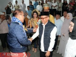 Usai Retreat, Gubernur dan Wakil Gubernur Sulbar Sahur Bersama di Polman