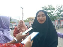 TP PKK dan IKIAD Polman Bagikan Makanan di RSUD Andi Depu