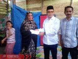 Tetes Air Mata Haru Hasnah Disambangi Bupati Polman