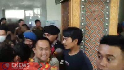 Demo Ricuh di Toraja, Mahasiswa: Wakil Bupati Arogan dan Tak Tahu Etika Diskusi