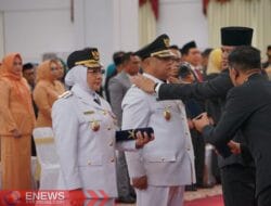 Sri Juniarsih dan Gamalis Kembali Resmi Pimpin Berau