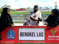 Desa Sanrego Tercatat Pemasok Zakat Terbesar 2024 di Bone, Baznas Berikan Modal Usaha
