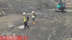 Mahasiswa Unimen saat magang di pembangunan Bendungan Jenelata Gowa Mahasiswa Unimen saat magang di pembangunan Bendungan Jenelata Gowa