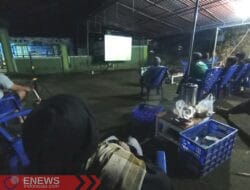 Ditemani Bakwan Goreng, Warga Kadirojo Gelar Nobar Timnas Indonesia VS China