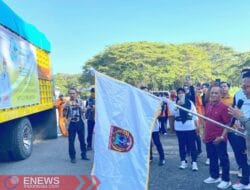 Peringati Hari Lingkungan Hidup, Pemda Polman Kirim 20 Ton Sampah Kresek ke Makassar