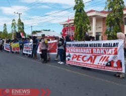 Breaking News: Masyarakat Passairang Serukan Pencopotan Ketua PN Polman