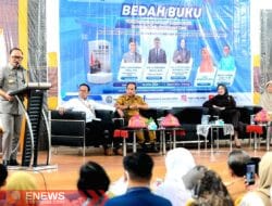 Bedah Buku “SDK Mendayung dari Hulu” Berawal dari PNS Hingga Jadi Gubernur Sulbar