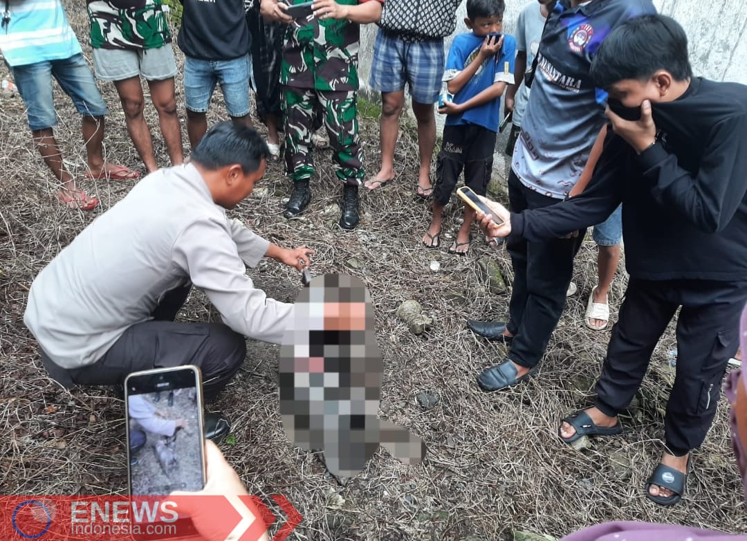 Foto: Mayat bayi dalam kondisi mulai membusuk ditemukan warga di samping Mall BTC Bone.