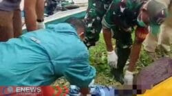 Foto: Mayat Justia (42) saat dievakuasi dari Sungai Cenrana. Foto: Mayat Justia (42) saat dievakuasi dari Sungai Cenrana.