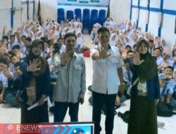 Narasumber MPLS di SMA 1 Sinjai, Kadis Kominfo Ingatkan Bahaya Judi Online