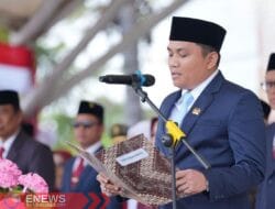 Fahry Fadly Baca Teks Proklamasi pada HUT ke-80 RI di Polman
