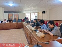 Disebut Pencitraan, Aktivis Walk Out Saat RDPU Penolakan Kenaikan PBB-P2 di DPRD Bone