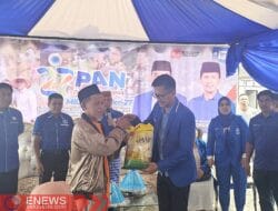 HUT ke-80 RI, DPW PAN Sulbar Bagikan Paket Sembako ke Masyarakat Kurang Mampu