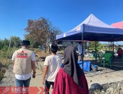 Tim SobaTa Sapa Warga Korban Kebakaran di Desa Latonro
