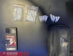 Polisi Ringkus 2 Pengedar Spesialis Tempel di Bone dengan BB 10,01 Gram Sabu