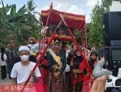 Pernikahan Mewah di Wajo, Mahar Rp300 Juta 1 Unit Rumah dan Mobil Ford Seharga 1,3 M