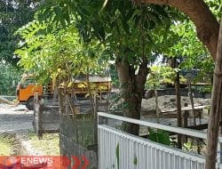 Truk Tambang Ilegal Hancurkan Paving Blok, Kades Cege Bone Geram