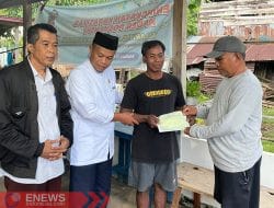 BAZNas Bone Salurkan Bantuan untuk Korban Puting Beliung di Mallari