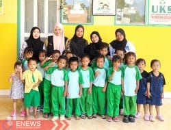 Jurnalis ENews Indonesia Ikut Mengabdi di Program Mappadeceng TK Mattiro Deceng