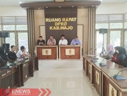 Satpol PP Rencana Tertibkan Lapak di Trotoar, Pedagang Mengadu ke DPRD Wajo