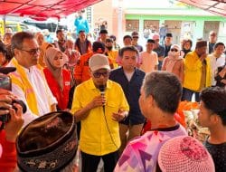 Bupati Polman Tanggung Seragam Sekolah Korban Kebakaran Galung Tuluk