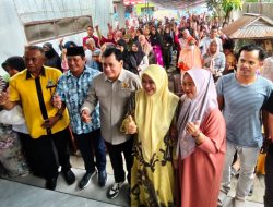 Nurdin Halid Safari Ramadan di Sinjai, Bagikan 300 Paket Sembako