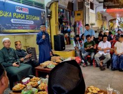 Ramadan Berkah, Forbes Anti Narkoba Bone Berbagi Takjil dan Sembako