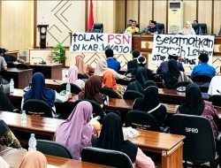 Pedagang Pasar Wiringpalennae Tolak Relokasi, Datangi DPRD Wajo