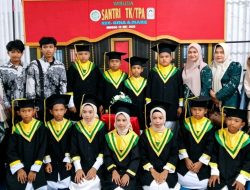 12 Santri TKA/TPA Al Hafidz Cinennung Diwisuda, Satu Raih Terbaik ke-6 se-Bone