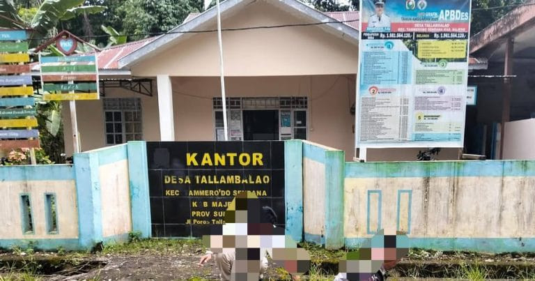 Kantor Desa Tallambalao, Majene, Sulbar. (Dok. M. Kamil)