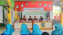 Kades Saukang saat menyampaikan keluhan soal penerima manfaat MBG yang belum tersalurkan di desanya. (Dok. Anto)