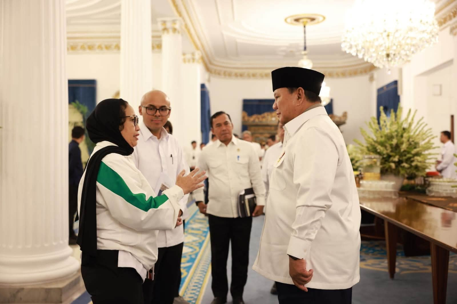 Foto: Kepala BGN, Nanik Sudaryati Deyang saat menyampaikan pengunduran dirinya kepada Presiden Prabowo Subianto. (Ist)