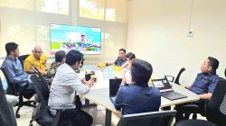 Foto: Ketua DPRD Polewali Mandar, Fahry Fadly, bersama Komisi II DPRD Polman saat rapat berasama PT Pertamina Patra Niaga Regional Sulawesi di Makassar, Kamis (23/7/2026). (Ist)