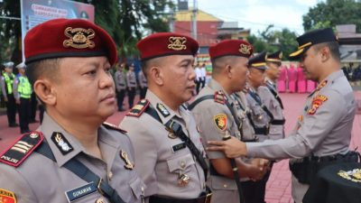 Momen upacara Serah Terima Jabatan (Sertijab) untuk tiga pejabat utama Polres Bantaeng.
