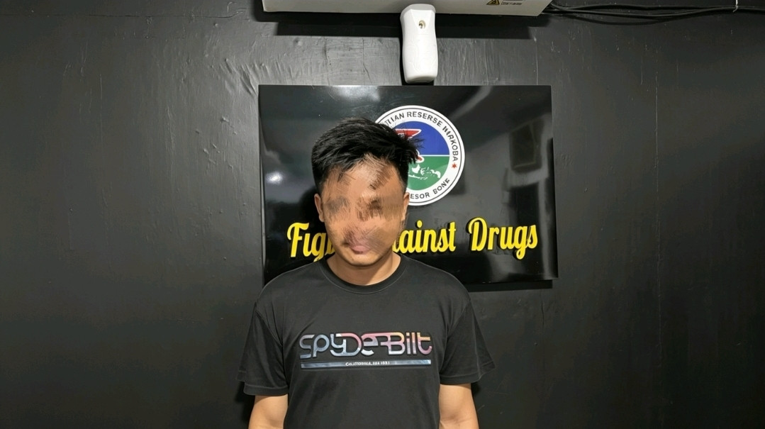 AA (26), warga Kelurahan Cenrana, yang diduga terlibat penyalahgunaan narkotika.