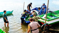 Jenazah Arman, korban tenggelam di Pelabuhan Larearea Sinjai saat dievakuasi tim SAR gabungan.