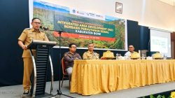 Ketgam : Wabup Bone, H Andi Akmal Pasluddin saat memberikan arahan membuka LKP Bentang Lahan Berkelanjutan Berbasis Perhutanan Nasional, Selala, 14 Juli 2026 di Helios Hotel & Convention. (Dok. Ros)