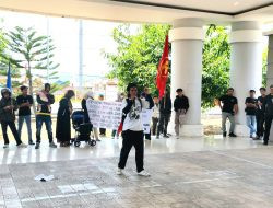 Dugaan Penyalahgunaan Data Nasabah, PNM Mekaar Polman Didemo