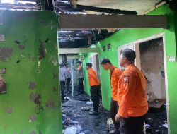 Api Lahap 37 Rumah di Kandea 3 Makassar, Dua Orang Dilarikan ke Rumah Sakit
