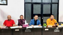 Foto: Pansel Direktur Perumda Wai Tipalayo Polman saat mengumumkan nama-nama yang lolos melalui UKK. (Dok. HW)