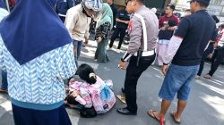 Foto: Tangkapan layar video amatir warga detik-detik lakalantas di Bone yang menewaskan seotang balita. (ENews)